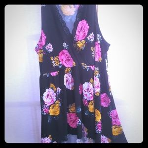 Torrid v neck  blouse